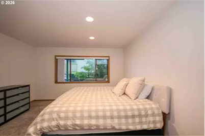 4068 SW Hewett Blvd, Portland, OR 97221 - Photo 23