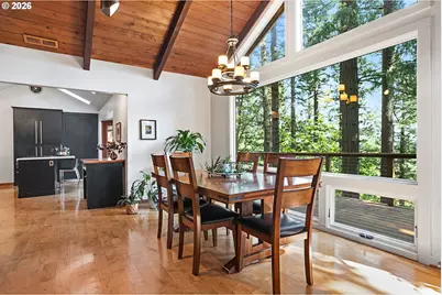 4068 SW Hewett Blvd, Portland, OR 97221 - Photo 9