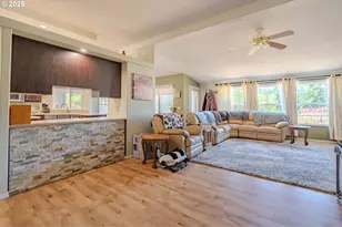 308 Saddle Rd, Amboy, WA 98601 - Photo 9