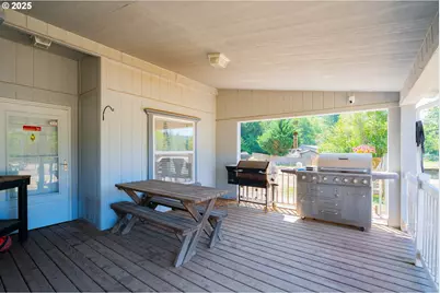 308 Saddle Rd, Amboy, WA 98601 - Photo 5