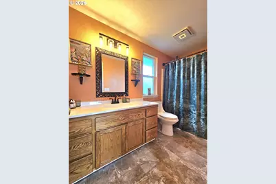 4467 Fergus Ave, Eugene, OR 97402 - Photo 21