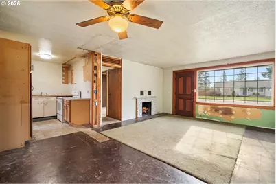 9011 NE Tillamook St, Portland, OR 97220 - Photo 13