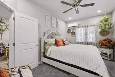 542 Park Springs Ave, Baker City, OR 97814 - Photo 11