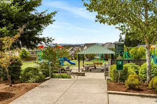 14780 NW Hydrangea Ct, Portland, OR 97229 - Photo 37