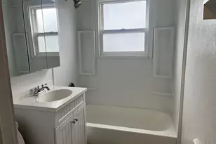 1453 C St, Springfield, OR 97477 - Photo 33