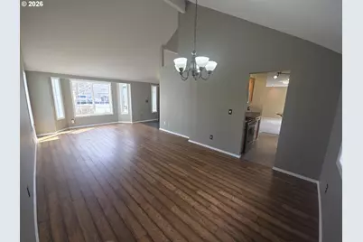 2103 SW Stella Way, Troutdale, OR 97060 - Photo 7