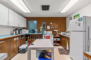 2111 Minnesota St, Eugene, OR 97402 - Photo 17