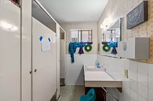 2111 Minnesota St, Eugene, OR 97402 - Photo 21