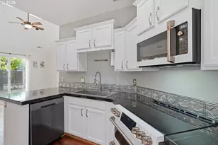 19062 SW York St, Beaverton, OR 97003 - Photo 17