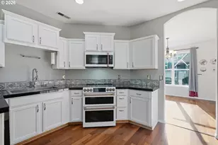 19062 SW York St, Beaverton, OR 97003 - Photo 17
