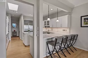 706 NW Westover Terrace, Portland, OR 97210 - Photo 15