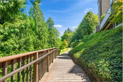 706 NW Westover Ter, Portland, OR 97210 - Photo 45