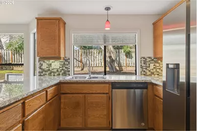 17635 NW Ashland Dr, Portland, OR 97229 - Photo 15