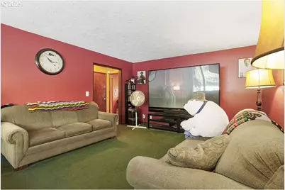 205 NE 160th Ave, Portland, OR 97230 - Photo 27