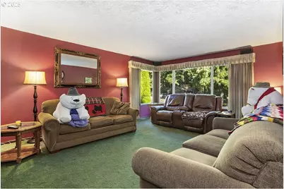 205 NE 160th Ave, Portland, OR 97230 - Photo 25