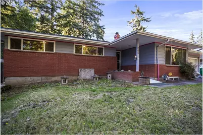 205 NE 160th Ave, Portland, OR 97230 - Photo 3