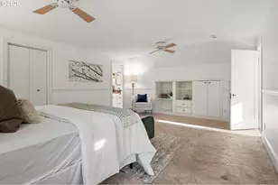 3325 NE Holladay St, Portland, OR 97232 - Photo 25
