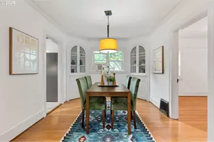3325 NE Holladay St, Portland, OR 97232 - Photo 7