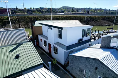 101 N Boat Basin Rd #C-3, The Dalles, OR 97058 - Photo 1
