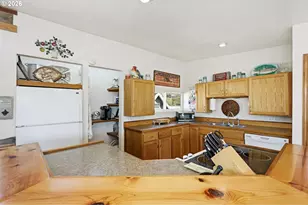 101 N Boat Basin Rd, The Dalles, OR 97058 - Photo 15