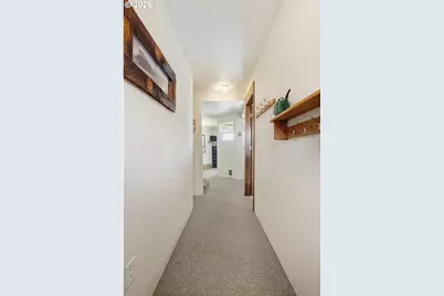 101 N Boat Basin Rd, The Dalles, OR 97058 - Photo 23