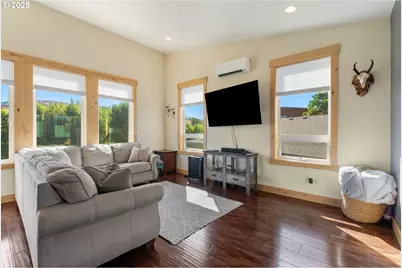 192 Honey Suckle Ln, The Dalles, OR 97058 - Photo 11