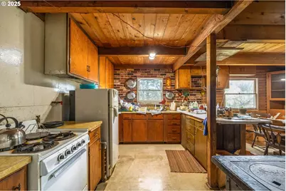 40440 Big Fall Creek Rd, Fall Creek, OR 97438 - Photo 19