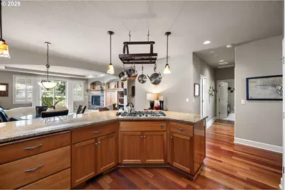 426 Troon Ave, Woodburn, OR 97071 - Photo 11