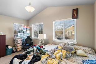 18394 SW Anna Mae Ln, Beaverton, OR 97003 - Photo 23