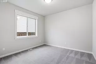 12118 Tolstrup Dr, Oregon City, OR 97045 - Photo 23