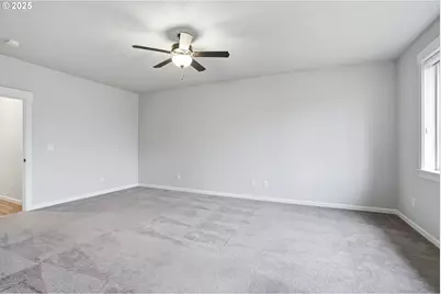 12118 Tolstrup Dr, Oregon City, OR 97045 - Photo 29