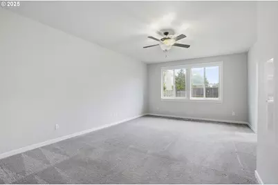 12118 Tolstrup Dr, Oregon City, OR 97045 - Photo 27