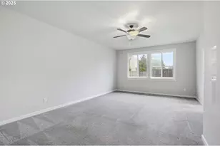 12118 Tolstrup Dr, Oregon City, OR 97045 - Photo 27