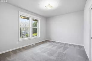 12118 Tolstrup Dr, Oregon City, OR 97045 - Photo 5