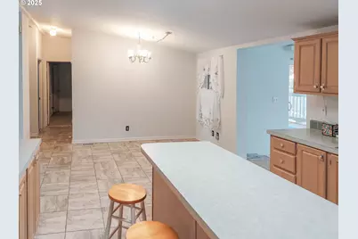210 NW Timothy Ave, Winston, OR 97496 - Photo 9