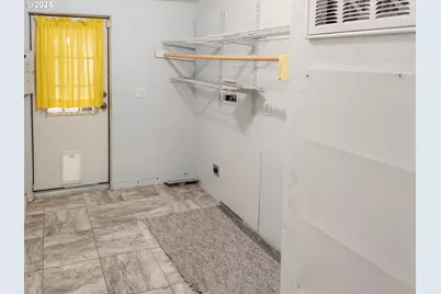 210 NW Timothy Ave, Winston, OR 97496 - Photo 25