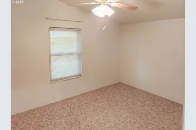 210 NW Timothy Ave, Winston, OR 97496 - Photo 19