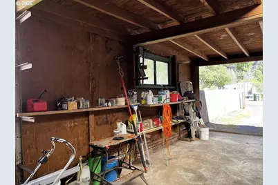 85122 Cedar Dr, Florence, OR 97439 - Photo 9