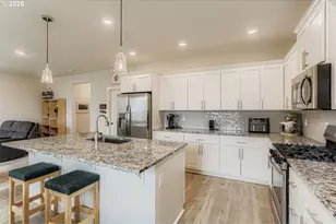 2676 NW Shadden Dr, McMinnville, OR 97128 - Photo 13