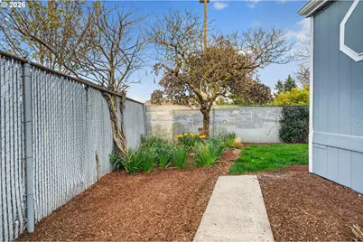 1500 NE Gabriela No. 27 Ct #27, Salem, OR 97301 - Photo 29