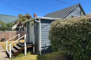 467 Kingwood St, Florence, OR 97439 - Photo 3