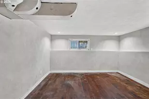 2525 NE Tillamook St, Portland, OR 97212 - Photo 29