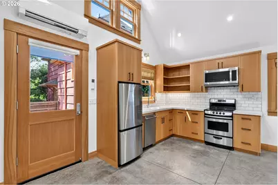2525 NE Tillamook St, Portland, OR 97212 - Photo 37