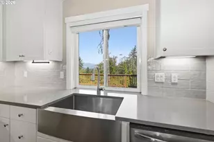 3726 Rockcress Rd, Eugene, OR 97403 - Photo 11