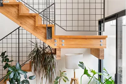 2373 SE 44th Ave #302, Portland, OR 97215 - Photo 5