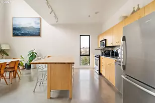 2373 SE 44th Ave, Portland, OR 97215 - Photo 11