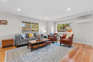 445 W Exeter St, Gladstone, OR 97027 - Photo 3