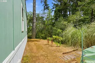 495 Village Pines Way, Coos Bay, OR 97420 - Photo 39