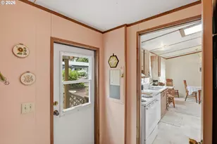 495 Village Pines Way, Coos Bay, OR 97420 - Photo 19