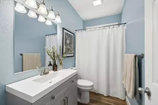 1329 Anna St, Woodburn, OR 97071 - Photo 25